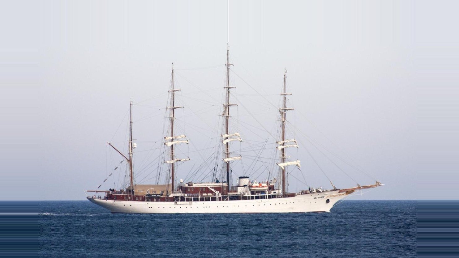 Sea Cloud, a four-masted barque built in 1931, lying under way
