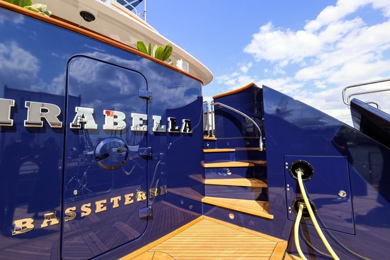 Exterior — Mirabella